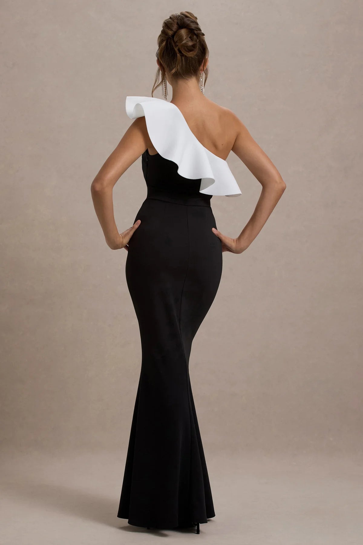Black & White Ruffled One-Shoulder Maxi Dress